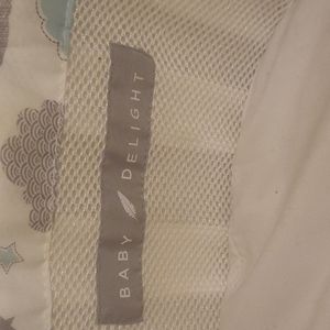 Baby Delight folding Portable Bassinet